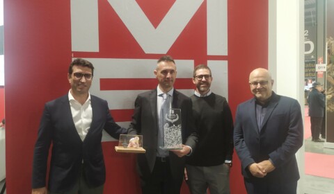 WINEGRID won the Technology Innovation Award at SIMEI 2022